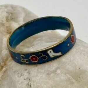 Vintage Cloisonne Ring Blue With White and Gold Tone Birds & Red Flowers, Size 3